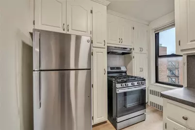 83-75 Woodhaven Boulevard #6U, Woodhaven, NY 11421 - Photo 5