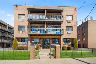 9711 N Conduit Avenue #3C, Ozone Park, NY 11417 - Photo 3