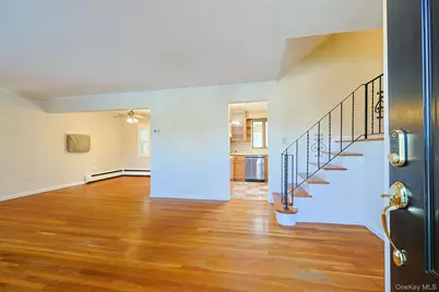 210 Varian Road, Cortlandt Manor, NY 10567 - Photo 5