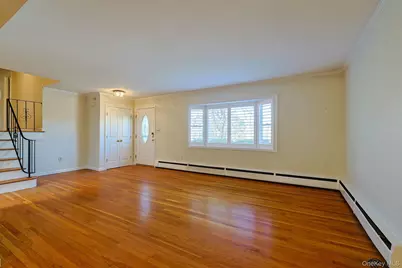 210 Varian Road, Cortlandt Manor, NY 10567 - Photo 9