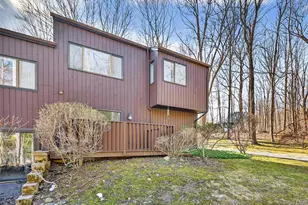 4 Aspen Ct, Highland Mills, NY 10930 - Photo 3