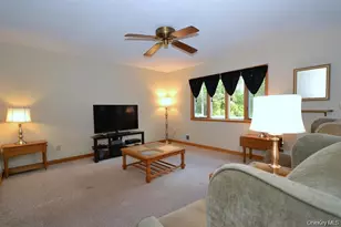 120 Arlington Rd, Ronkonkoma, NY 11779 - Photo 11