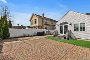 163 Hoffman St, Franklin Square, NY 11010 - Photo 17