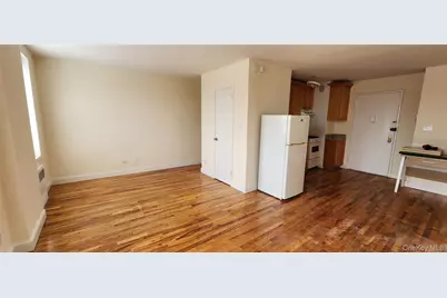 222-89 Braddock Ave #3-D, Bellerose, NY 11428 - Photo 5