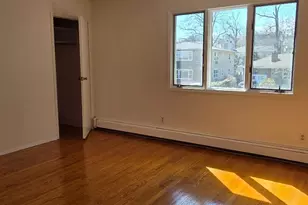 68 Kirkwood Rd, Port Washington, NY 11050 - Photo 7