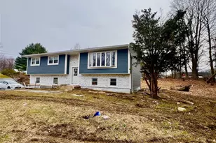 37 California Dr, Middletown, NY 10940 - Photo 3