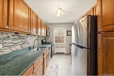 186 Pine Wood #56, Hartsdale, NY 10530 - Photo 11