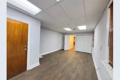 42-22 213 Street Level1 Bayside, Bayside, NY 11361 - Photo 3