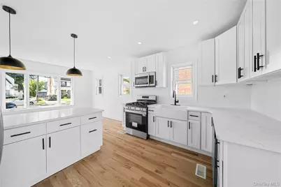 87 Parsons Drive, Hempstead, NY 11550 - Photo 3