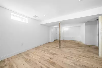 87 Parsons Drive, Hempstead, NY 11550 - Photo 19