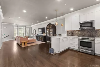 5 Rosebud Lane, Babylon, NY 11702 - Photo 7