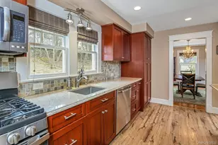 49 Bellewood Ave, Dobbs Ferry, NY 10522 - Photo 15