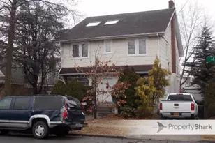 157-23 14th Ave, Whitestone, NY 11357 - Photo 1