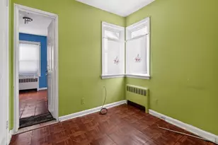 271 Ivy St, West Hempstead, NY 11552 - Photo 13