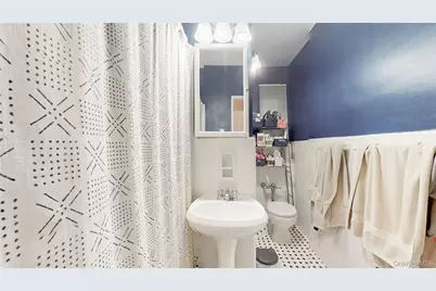 67-38 108th Street #C17, Forest Hills, NY 11375 - Photo 15