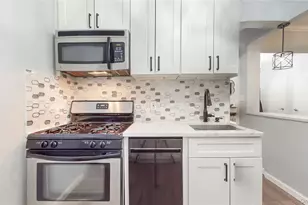 67-38 108th St, Forest Hills, NY 11375 - Photo 9