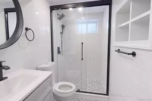 107-13 115th St, Richmond Hill, NY 11419 - Photo 21