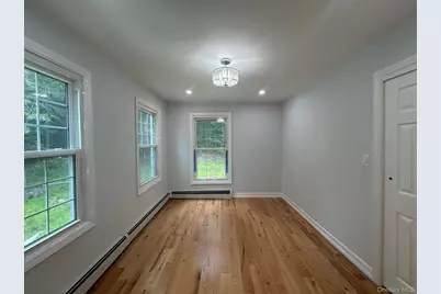 196 Oakland Valley Road, Cuddebackville, NY 12729 - Photo 9