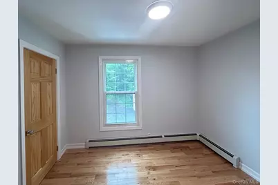 196 Oakland Valley Road, Cuddebackville, NY 12729 - Photo 11