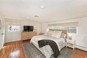 8 Sherwood Dr, Huntington, NY 11743 - Photo 19