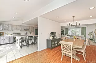 8 Sherwood Dr, Huntington, NY 11743 - Photo 9