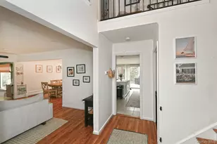 8 Sherwood Dr, Huntington, NY 11743 - Photo 5