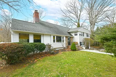 8 Sherwood Drive, Huntington, NY 11743 - Photo 33