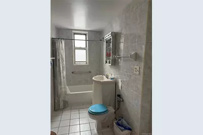 41-25 Kissena Boulevard #5L, Flushing, NY 11355 - Photo 7