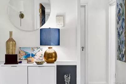 3 Sentry Place #2A, Scarsdale, NY 10583 - Photo 5