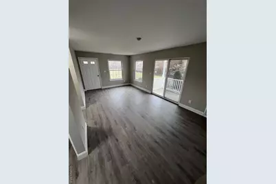 305 Fairview Circle, Middle Island, NY 11953 - Photo 7