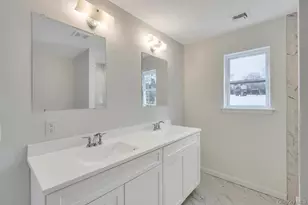 65 Ozark St, Ronkonkoma, NY 11779 - Photo 13