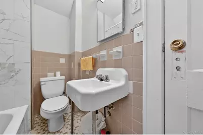 29 Lafayette Avenue, Middletown, NY 10940 - Photo 21