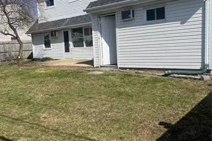 54 Ramble Ln, Levittown, NY 11756 - Photo 17