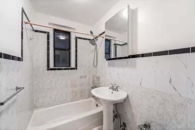 61-40 Saunders #A11, Rego Park, NY 11374 - Photo 19