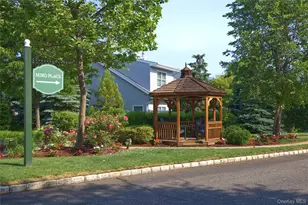 145 Pond View Dr, Port Washington, NY 11050 - Photo 19