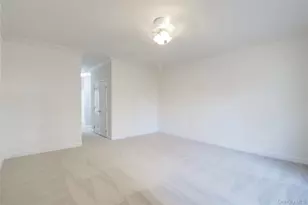 145 Pond View Dr, Port Washington, NY 11050 - Photo 9