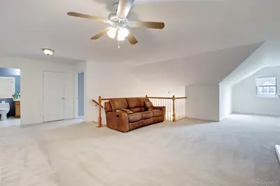 145 Pond View Drive, Port Washington, NY 11050 - Photo 15