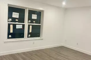 15 Potamac St, Yonkers, NY 10710 - Photo 9