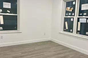 15 Potamac St, Yonkers, NY 10710 - Photo 5