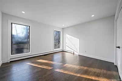 4 Rainbow Court, Middle Island, NY 11953 - Photo 7