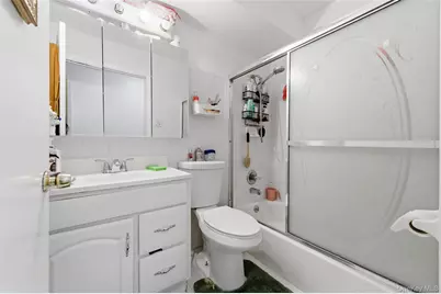 56-18 Cloverdale Boulevard, Bayside, NY 11364 - Photo 29