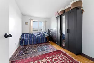 56-18 Cloverdale Blvd, Bayside, NY 11364 - Photo 27