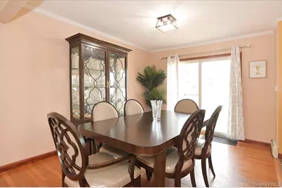 265 N Syracuse Avenue, Massapequa, NY 11758 - Photo 7