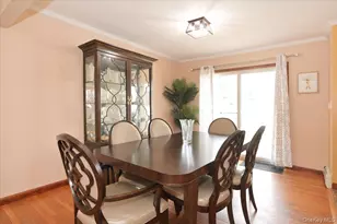 265 N Syracuse Ave, Massapequa, NY 11758 - Photo 7