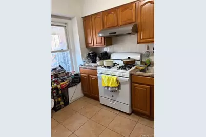 7508 169th Street, Fresh Meadows, NY 11366 - Photo 3