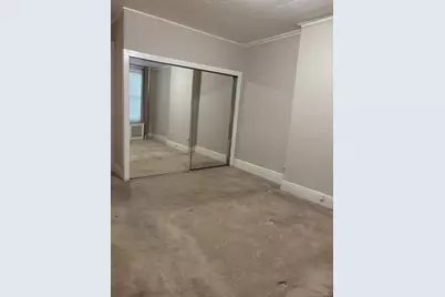 71-29 Myrtle Avenue #2nd Fl, Glendale, NY 11385 - Photo 9