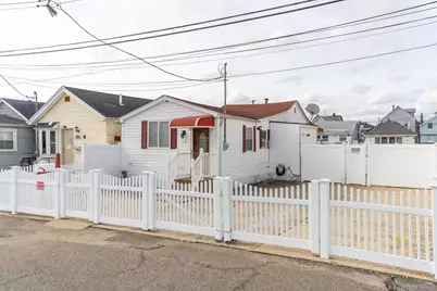 10 Church Street, Howard Beach, NY 11414 - Photo 3