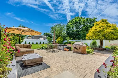 210 Norwood Avenue, Port Jefferson Station, NY 11776 - Photo 23