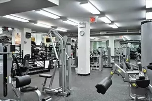 17-85 215th St, Bayside, NY 11360 - Photo 39