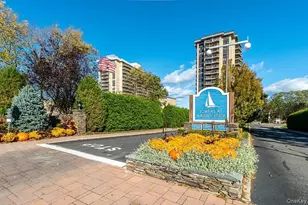 17-85 215th St, Bayside, NY 11360 - Photo 23